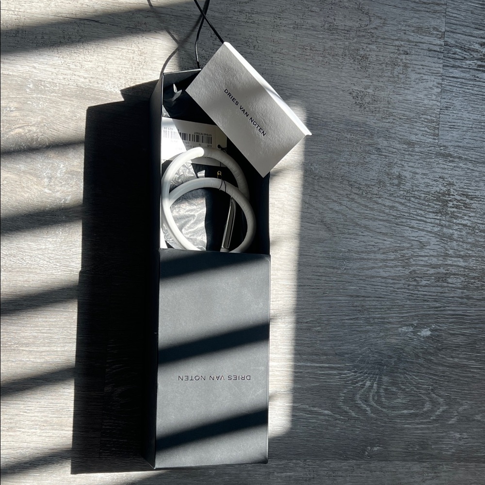 Dries Van Noten Monochrome Women’s belt w/ Silver Accents